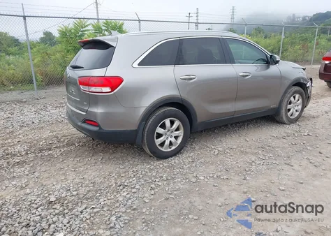 2016 Kia Sorento Lx/L from USA, damaged, VIN 5XYPGDA38GG083692